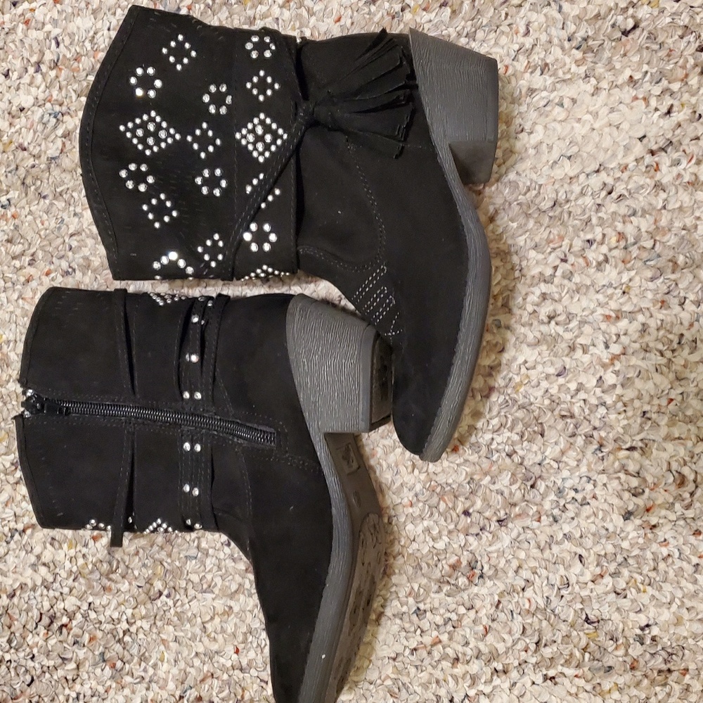 Justice cowgirl boots